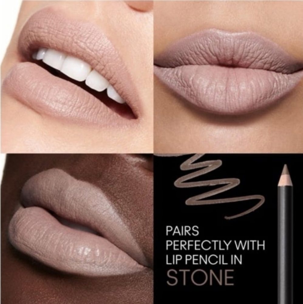 MACximal Silky Matte Lipstick Acting Natural